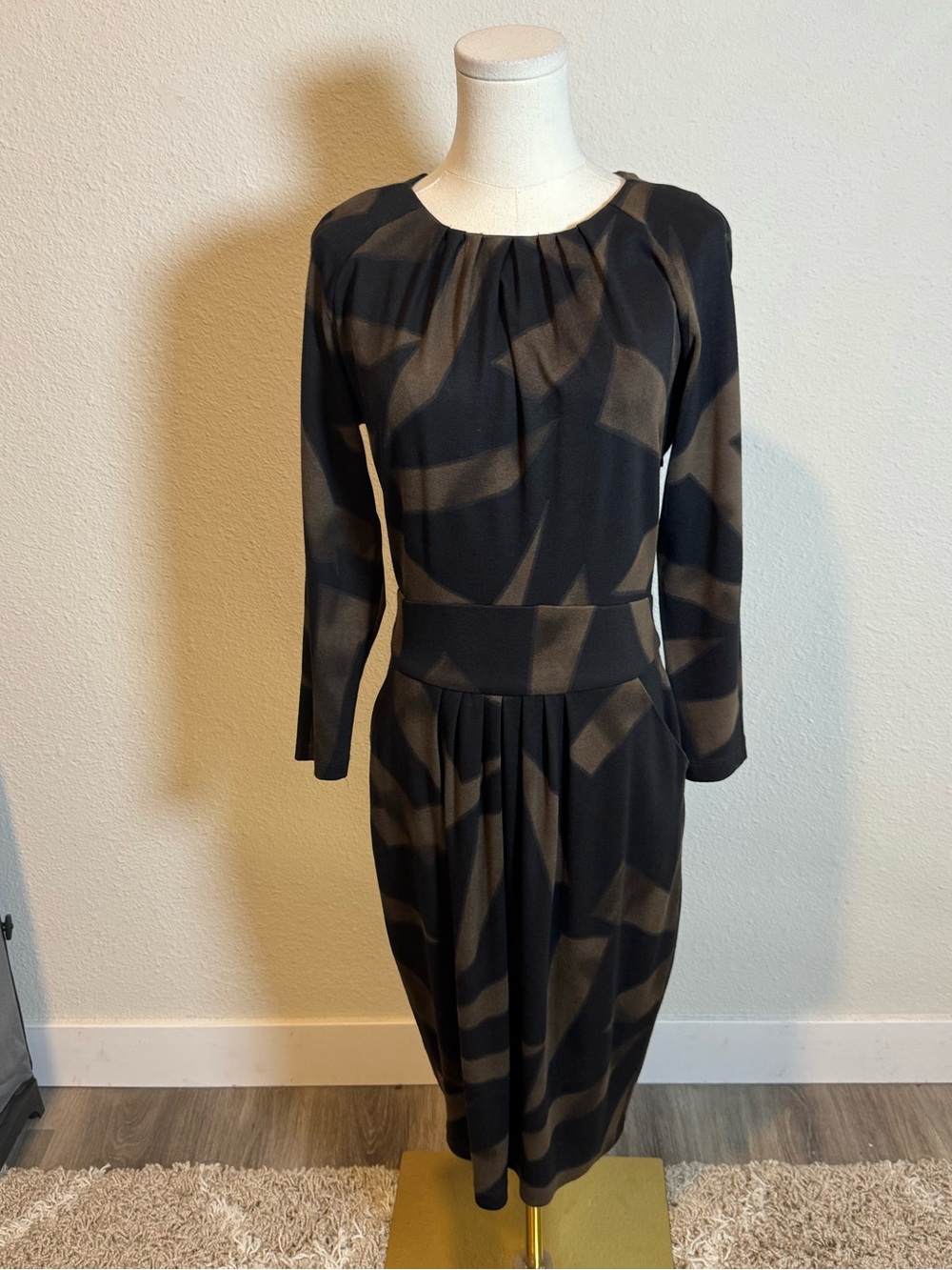 NWT Isabel de Pedro Long Sleeve Dress with Pockets Black/Brown size 8